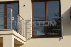 Balustrady balkonowe ze stali nierdzewnej - 80