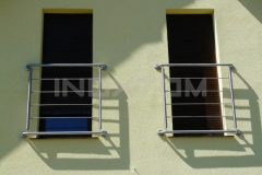 Balustrady balkonowe ze stali nierdzewnej - 81