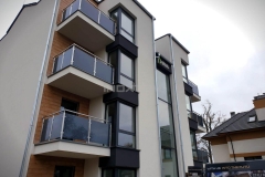 balkony-z-wypelnieniem-szklanym-58