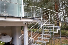 schody-ze-stali-nierdzewnej-19